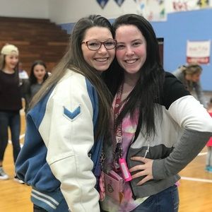 Meet your Posher, Maddeline